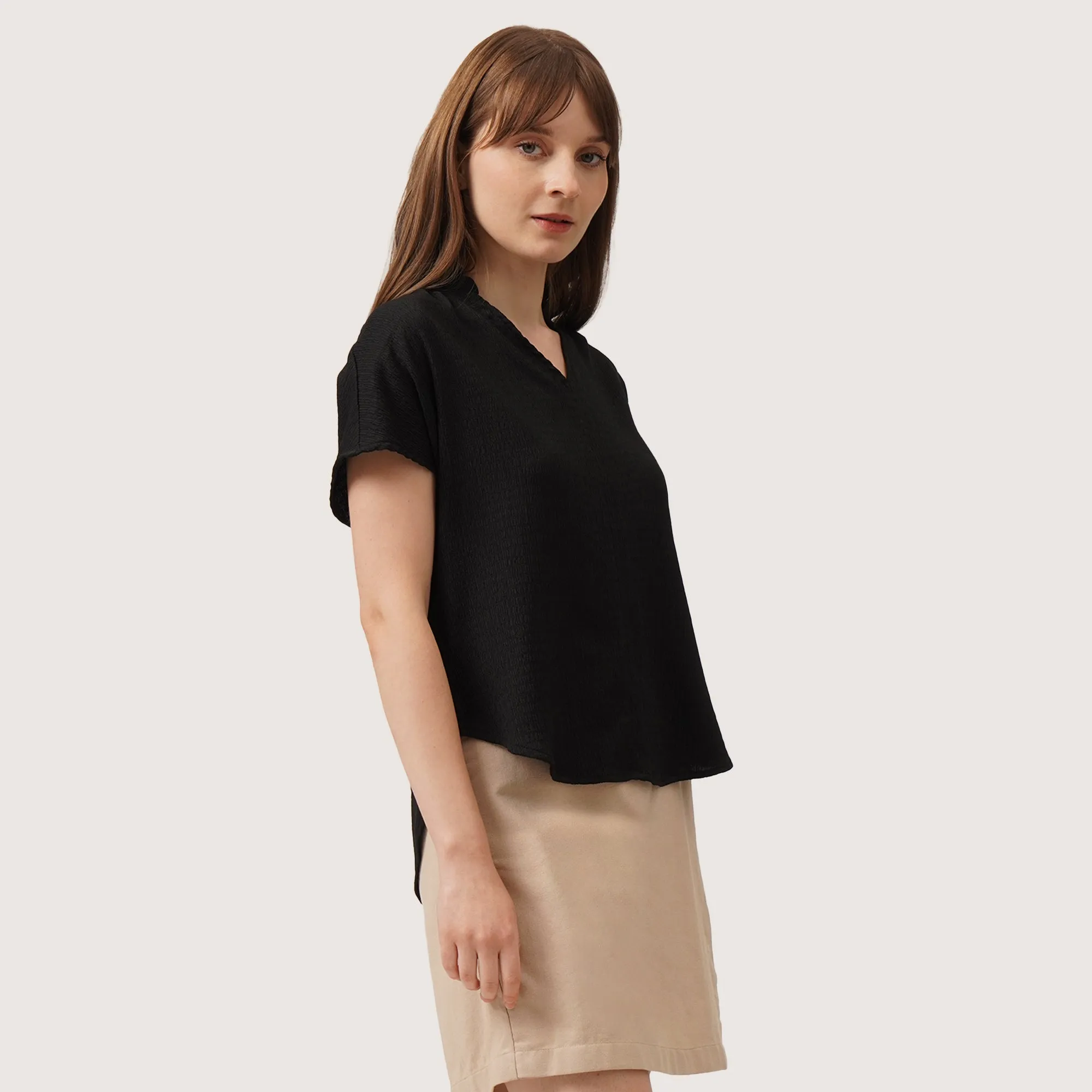 Cap Sleeved Textured Knit Shirt