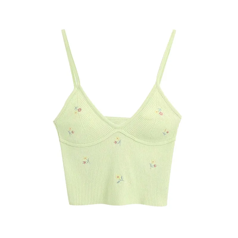 FLORAL EMBROIDERY TOP