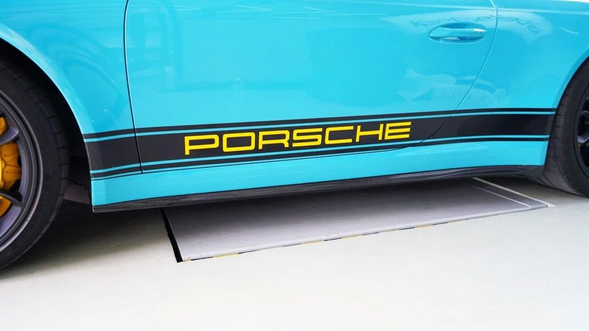 Karbel Carbon Side Skirts for Porsche 911 991.1 991.2 GT3 4S GTS Pre-preg Carbon Fiber