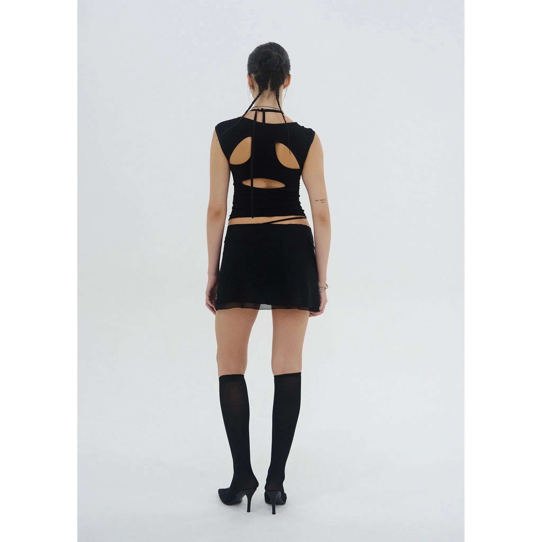 LAYERED SLASH TOP / BLACK
