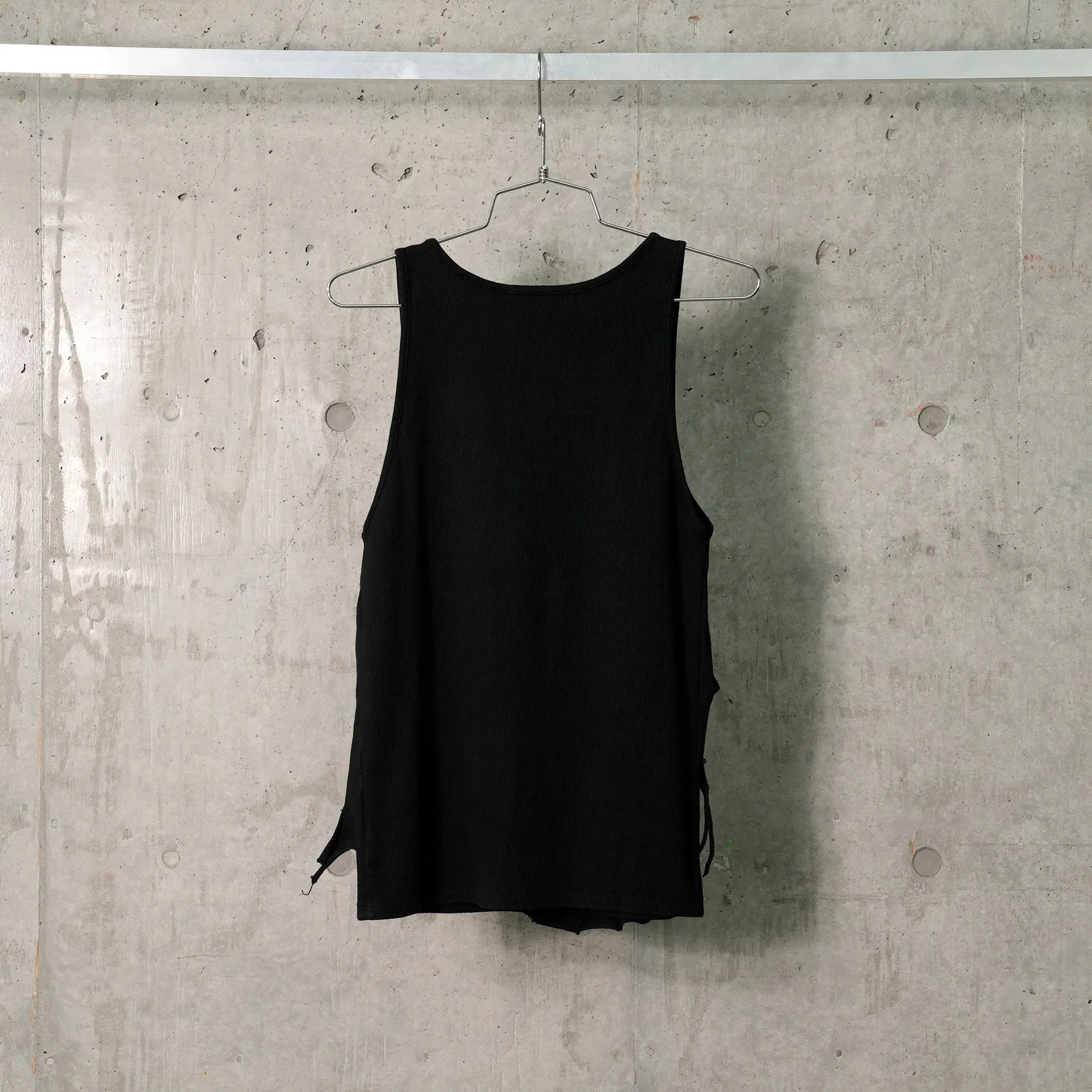 LAYERED TANK TOP / BLACK