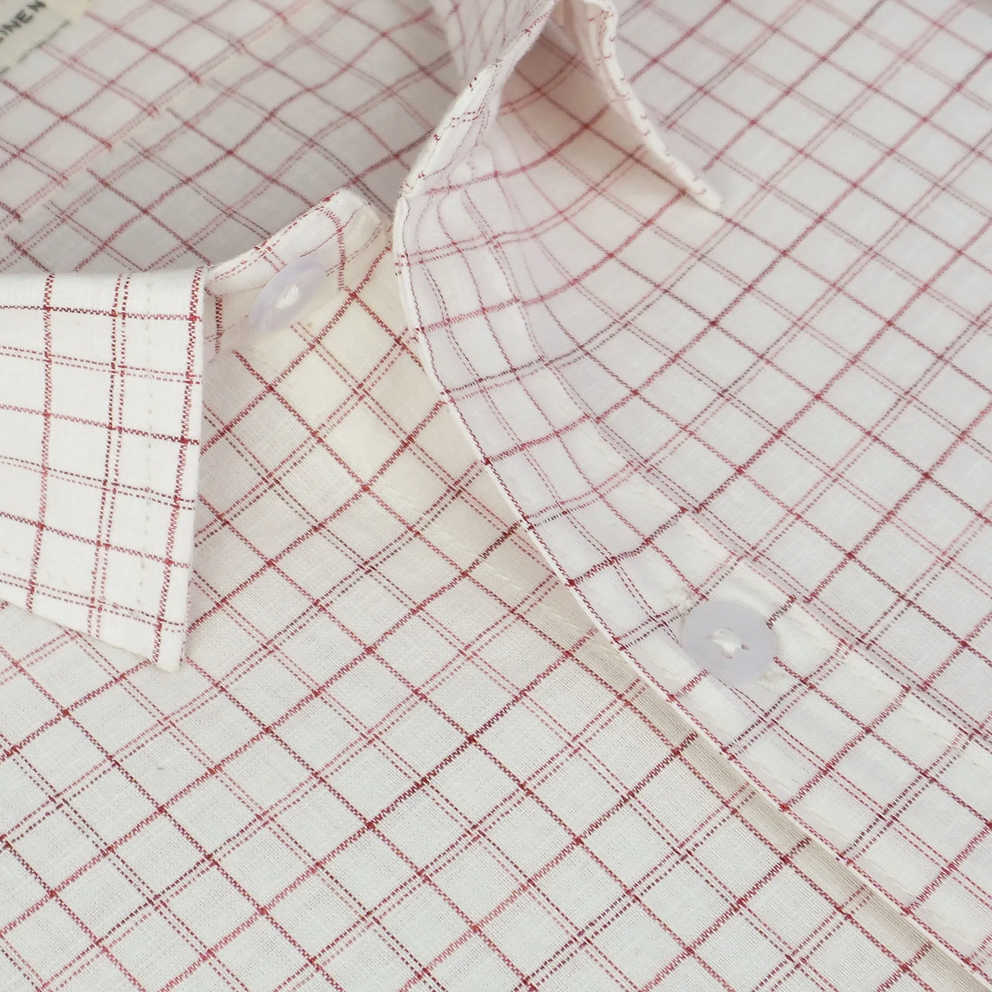 Men's Cotton Linen Checkered Half Sleeves Shirt (Red)