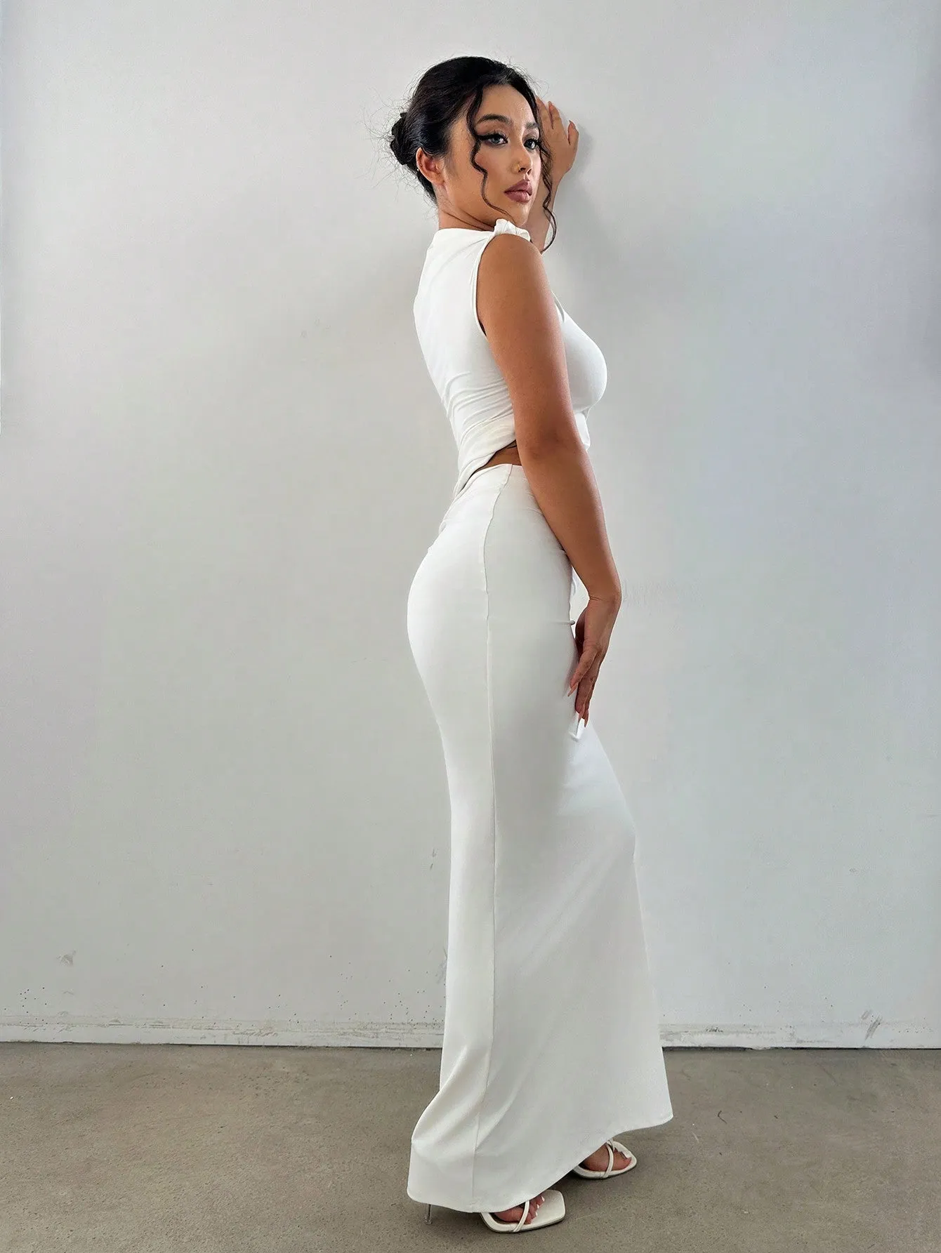 Mock Neck Crop Tank Top & Pencil Skirt