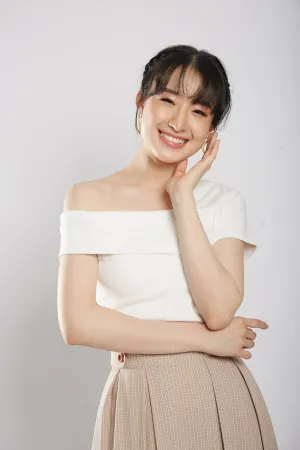 Morie Top in White