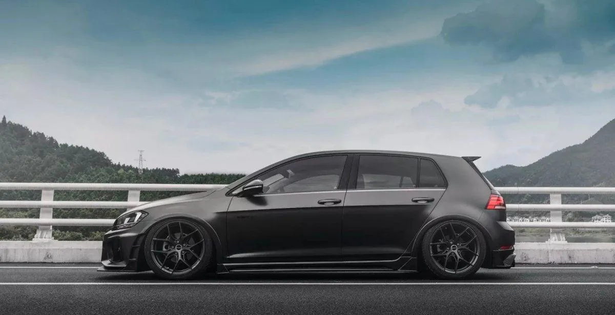 Robot Craftsman Side Skirts and Extensions for Volkswagen Golf R GTI MK7/7.5 Carbon Fiber/FRP