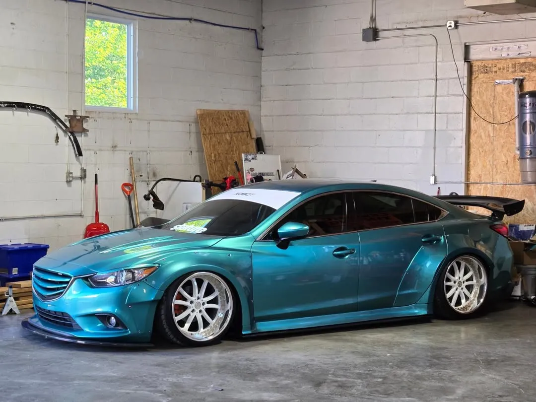 Robot Craftsman Widebody Wheel Arches & Side Skirts & Side Skirts Extensions for Mazda6 Sport Grand Touring Singature Carbon Fiber/FRP