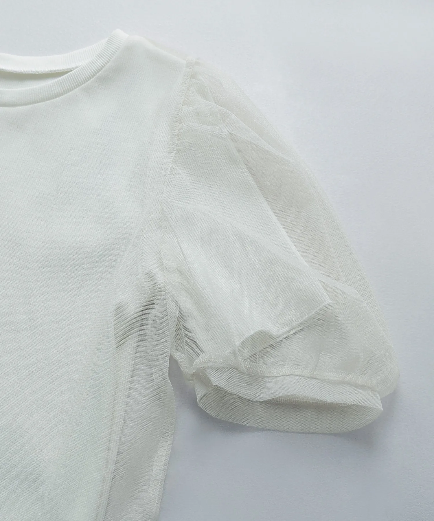 Tulle layered rib tops