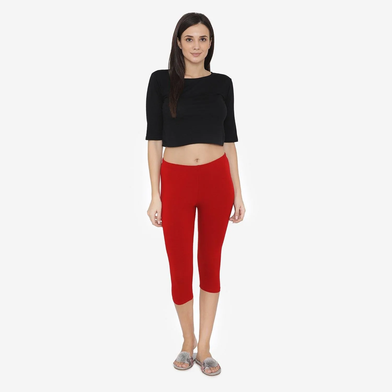 Women's Comfy Classy Capri Leggings - Red