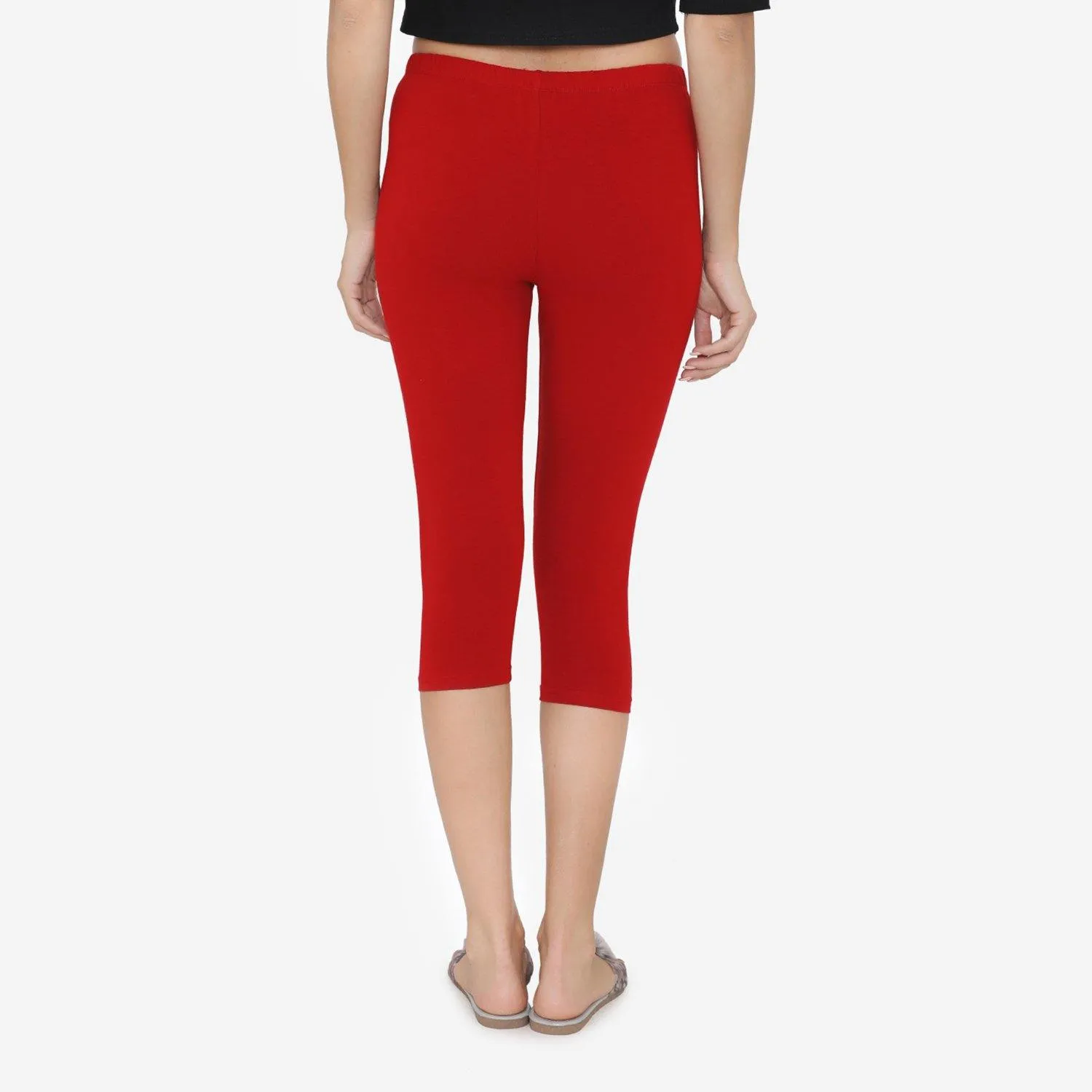 Women's Comfy Classy Capri Leggings - Red